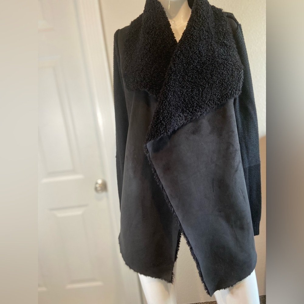 Romeo & Juliet Couture~Sherpa Lined~Brushed Faux Suede~Sweater~Cardigan~Size L